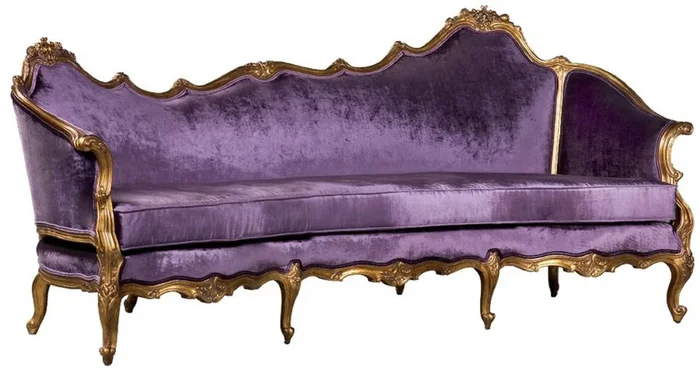 Casa Padrino Luxus Barock Samt Sofa Lila / Gold – Edles Handgefertigtes Wohnzimmer Sofa im Barockstil – Barock Wohnzimmer Möbel – Edel & Prunkvoll